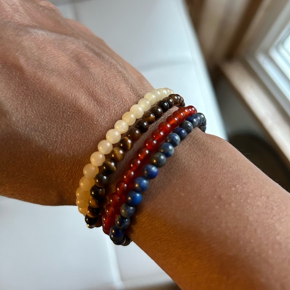 Lapis Lazuli Beaded Bracelet - Picture 3 of 5